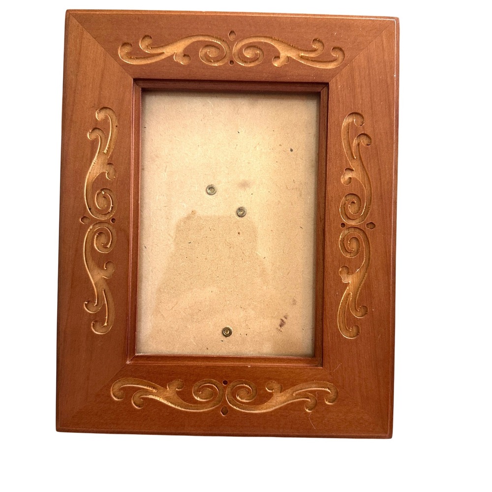 Walnut Carved Wood Scroll Photo Frame Philip Whitney Bryce 3x5 VTG Style Decor